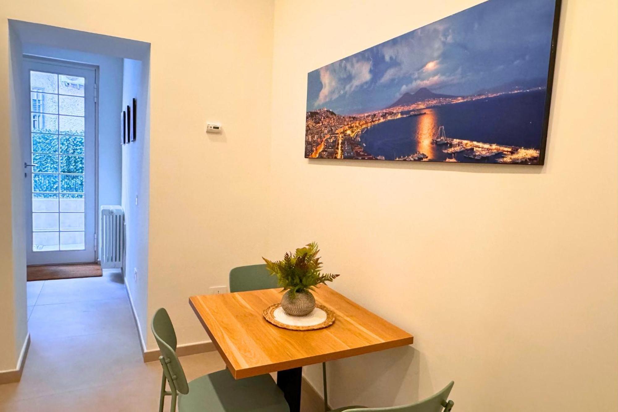 Garden House Naples